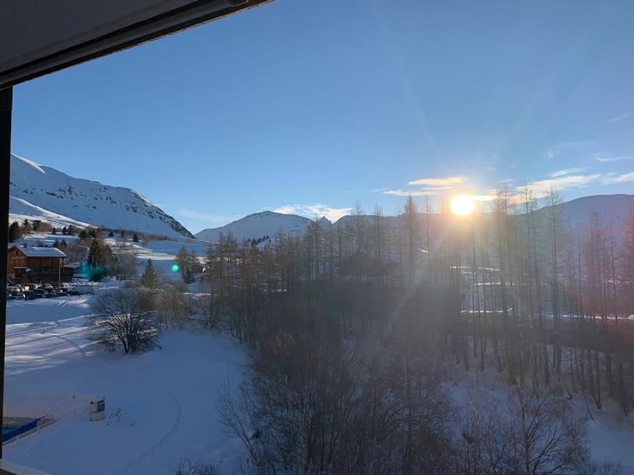 Au Pied Des Pistes Avec Parking Entierement Renove Apartman Huez Kültér fotó