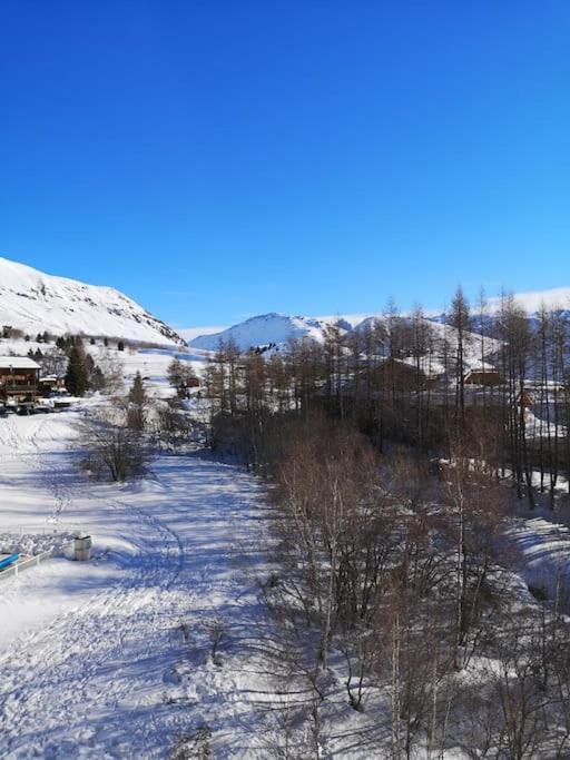 Au Pied Des Pistes Avec Parking Entierement Renove Apartman Huez Kültér fotó
