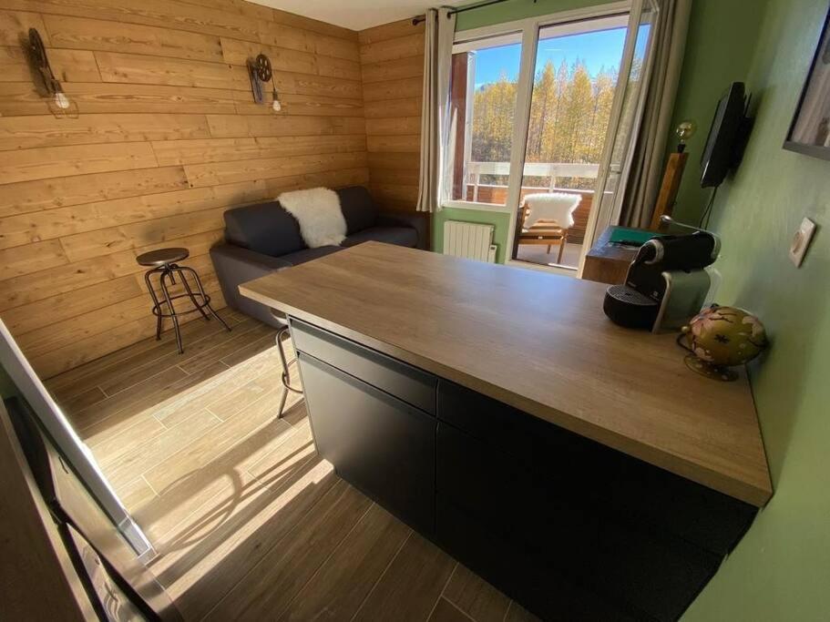 Au Pied Des Pistes Avec Parking Entierement Renove Apartman Huez Kültér fotó